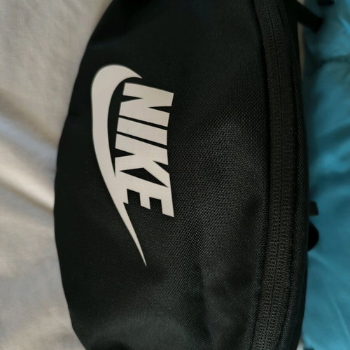 Nike waist bag like new, black