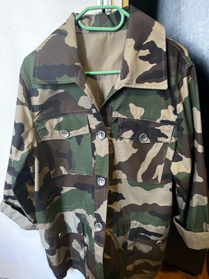 Camo Military Jacket oversized, like new, beige and green