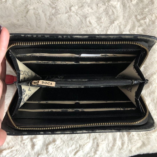 Doca wallet black