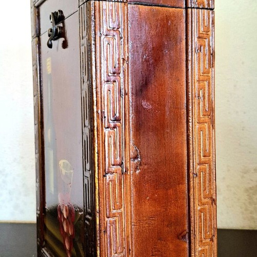 Wooden vintage box for 2 wine bottles with handmade painting like new