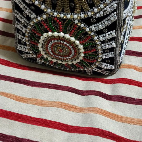 Handmade women's black velvet handbag used with strass
