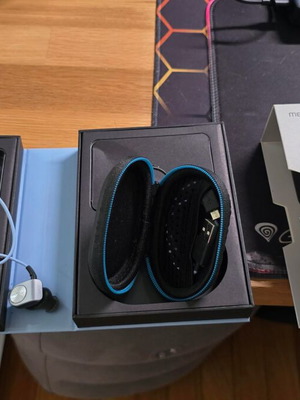 Meizu EP51 wireless Bluetooth sports earbuds used