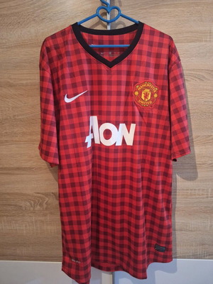 Manchester United Robin Van Persie football jersey XL like new