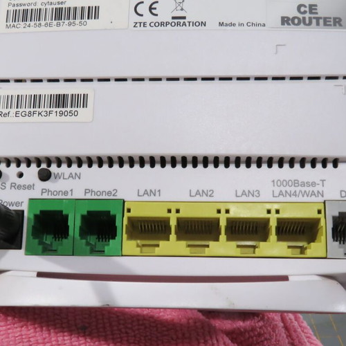 ZTE ZXHN-H267N VDSL2/ADSL2+ Router with Power Adapter