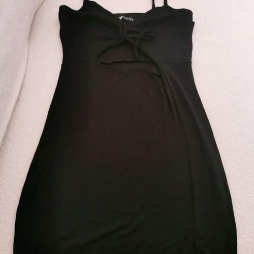 Little black dress with belly cutout M like new