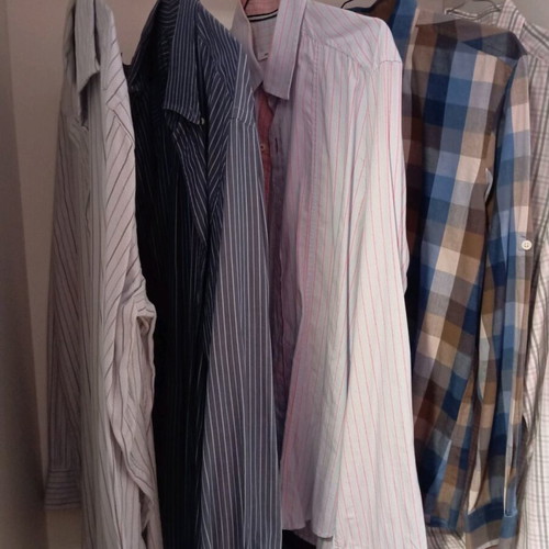 Shirts like new, size M