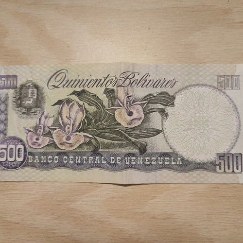 500 Bolívar Venezuela banknote used, 1990 edition with Simón Bolívar