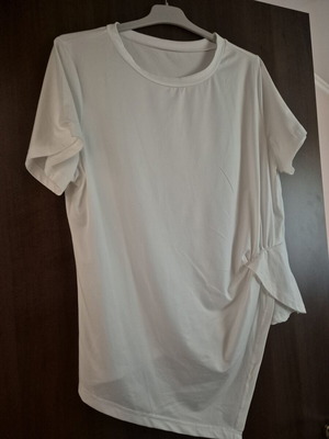 Off White Short Sleeve Shirt like new, size XL 42 14