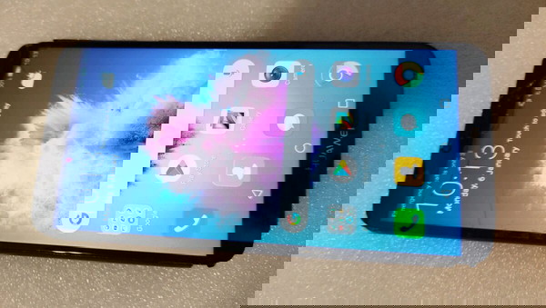 Huawei P Smart λειτουργικό με σπασμένη οθόνη