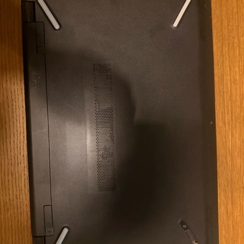 HP Laptop 15-rb0xx like new, 8GB RAM, 128GB SSD, Windows 11 Pro