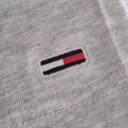 Tommy Jeans T-shirt size M grey like new