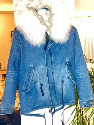 Denim jacket used with fur lining, blue, size M