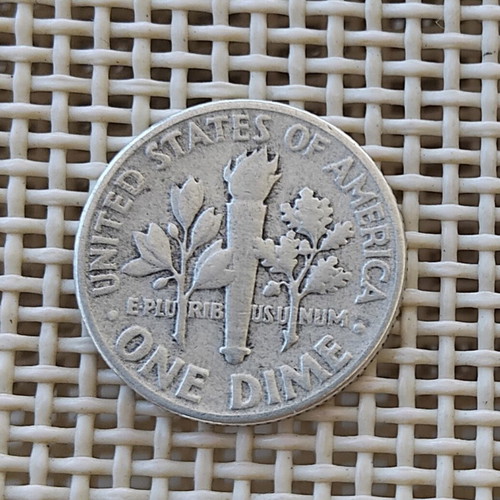 One Roosevelt Dime 1951 silver 0.900 used, rare 2.5g