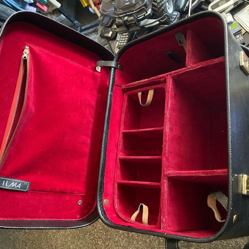 Leather case used for animal groomer tools