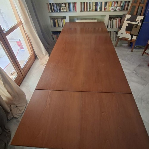 Extendable Solid Walnut Dining Table used, 10-12 seats