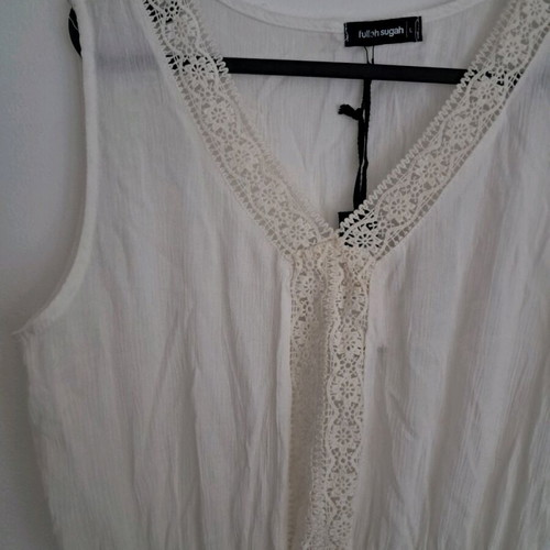 Dress white new, size L fits M