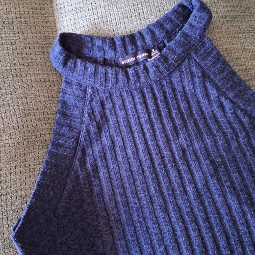 Bershka ribbed knit halter neck crop top dark blue melange like new