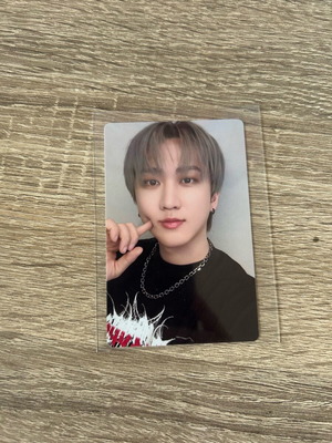 Stray Kids dominATE bluray photocard Changbin like new