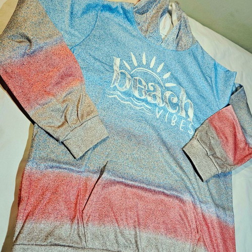 Beach Vibes sweatshirt multicolor size L like new
