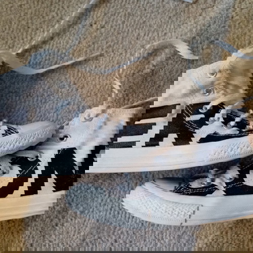 Converse υφασμάτινα μποτάκια μεταχειρισμένα, νούμερο 32, ασπρόμαυρα