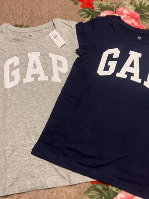 Gap T-shirt brand new, grey and blue