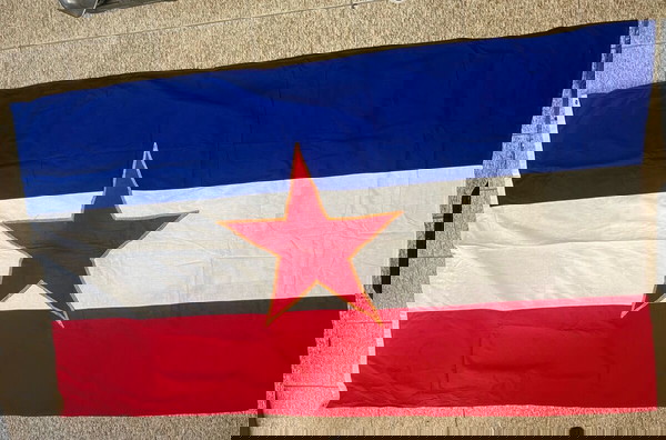 Σημαία Γιουγκοσλαβίας