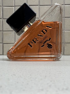 Prada Paradoxe Intense Eau de Parfum 90ml καινούργιο