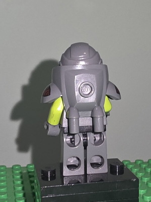 LEGO CMF Series 9 Alien Avenger minifigure with cracks on arms