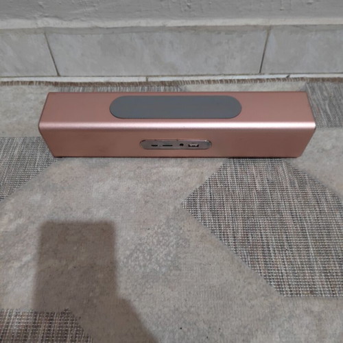 Bluetooth portable speaker