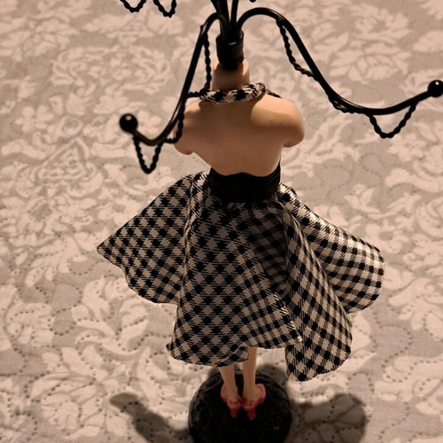 Jewelry holder like new with dress, black