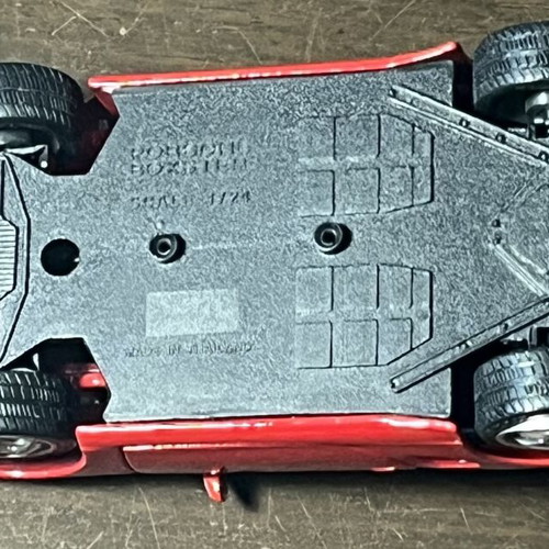 Porsche Boxster 1:24 collectible metal model like new, red