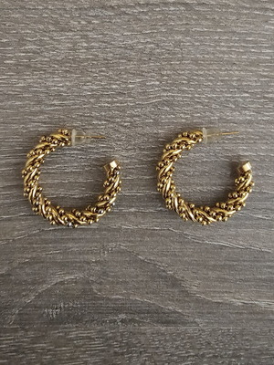 Gold hoop earrings, 3 cm, stainless steel