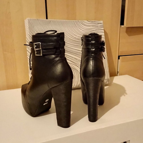 Exe leather ankle boots new, black, size 40