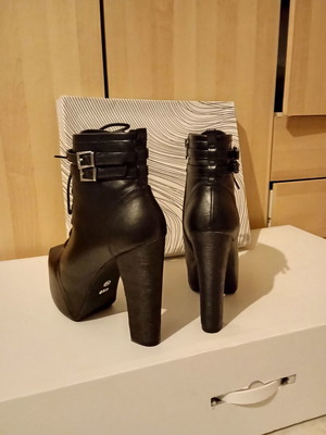 Exe leather ankle boots new, black, size 40