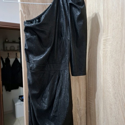 Dress new black with glitter and one shoulder