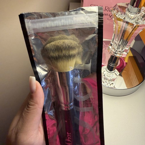 Dior makeup brush new, unused