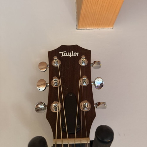 Taylor GS Mini-e Mahogany 2025 acoustic guitar, natural