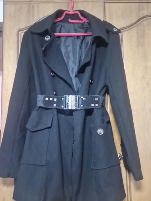 Women's coat size L black like new