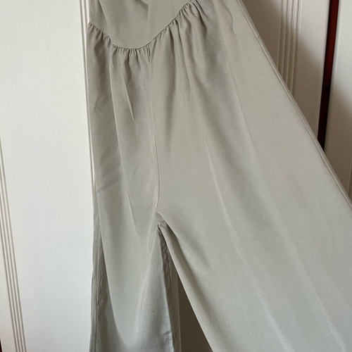 Italian wide-leg jumpsuit new, 100% tensel, soft texture