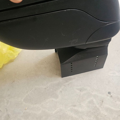 Car armrest used, very good condition