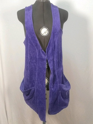 Benetton purple vest used