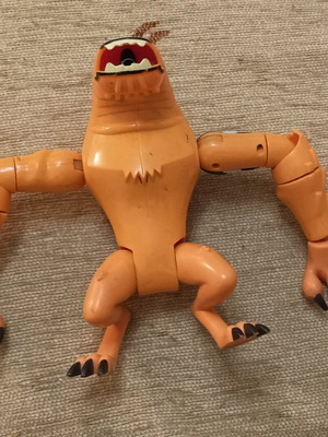 Ben 10 Wildmutt Large 7" action figure used, 2006