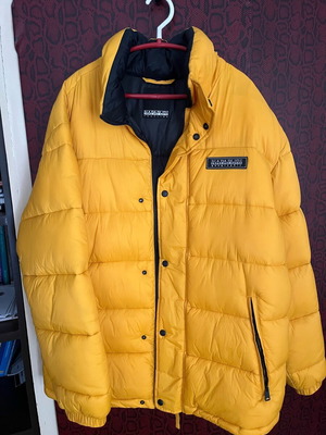 Napapijri yellow puffer jacket like new