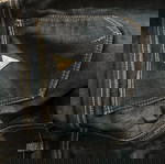  Jean Guess
