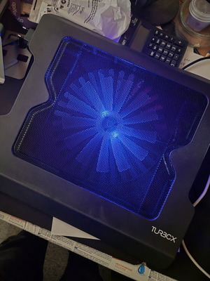 Turbo-X Notebook Cooler NC215 for laptops up to 15.6" for repair or spare parts