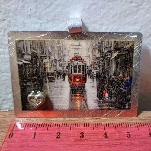 Handmade London Scene Pendant for Neck, like new, silver