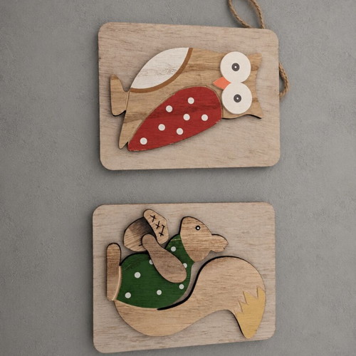 Decorative wooden wall art set of 2, like new, 12x15 cm