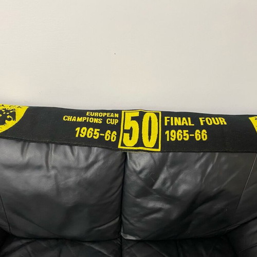 AEK scarf like new, genuine authentic