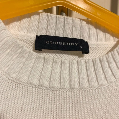 Burberry cotton pullover like new, white unisex