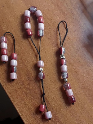 Zairas Mini Komboloi, Begleri & Multipurpose Pendant Set, Pink-Bordeaux with Glitter